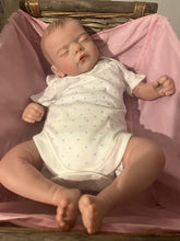Load image into Gallery viewer, ARTIST MADE NEWBORN REBORN BABY BOY NOAH 17″ PAINTED HAIR
