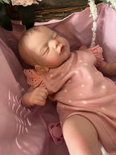 Load image into Gallery viewer, ARTIST MADE NEWBORN REBORN BABY GIRL OLIVIA 17″ PAINTED HAIR
